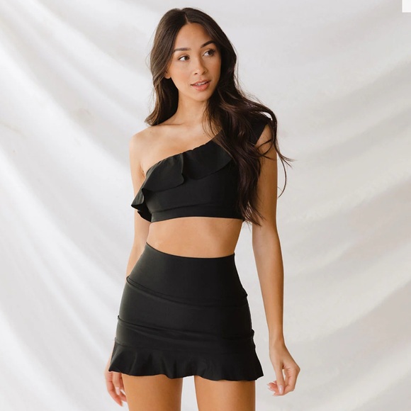 Albion Fit Other - Albion Fit Black High Waisted Swim Skirt